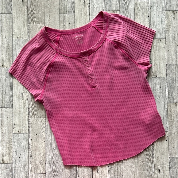 American Eagle Outfitters Tops - American Eagle Ribbed Short Sleeve Top size XL